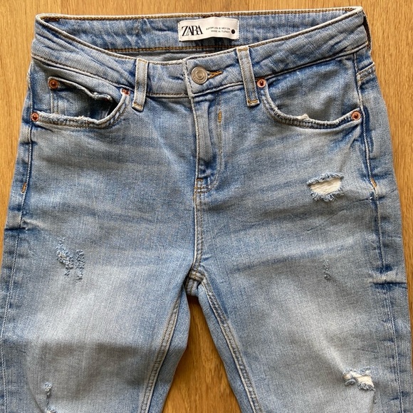 ZARA High Waist Distressed Jeans - Picture 3 of 11